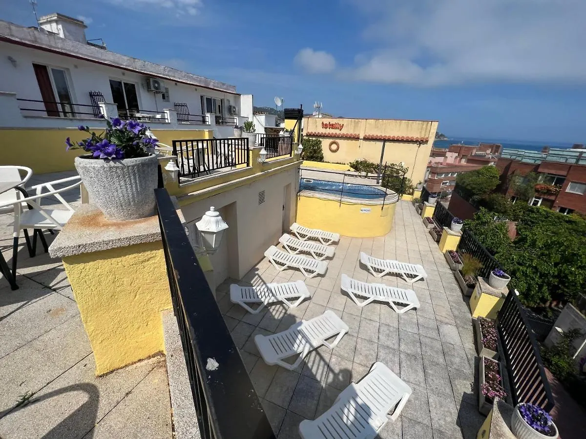 Apartaments Monjardi Lloret de Mar