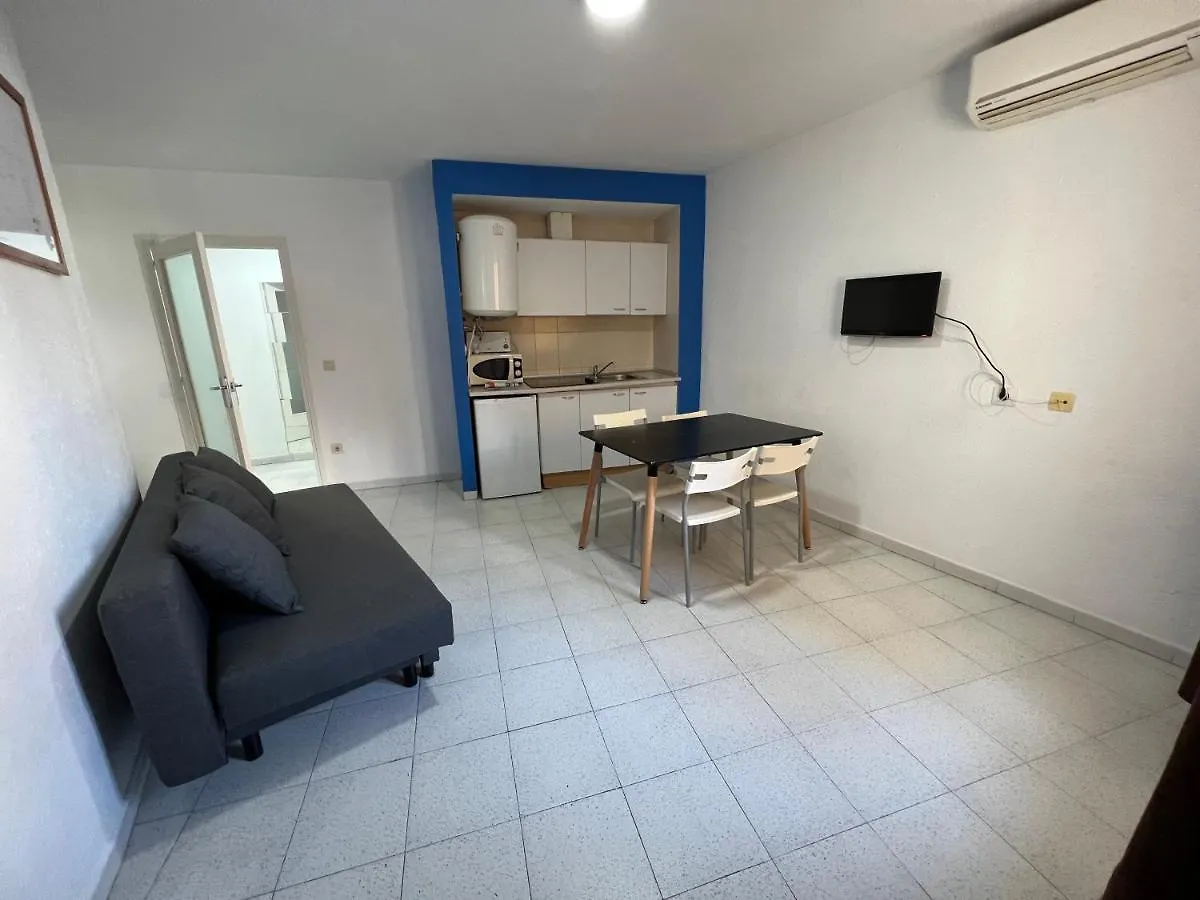 Apartaments Monjardi Lloret de Mar
