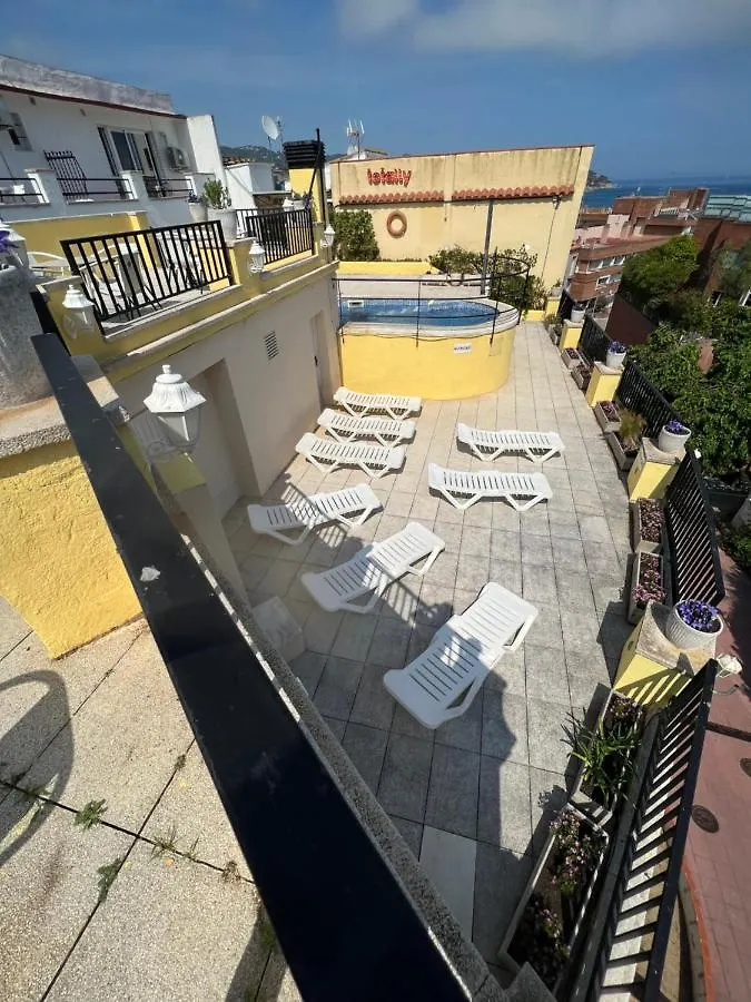 Apartaments Monjardi Lloret de Mar 0*,