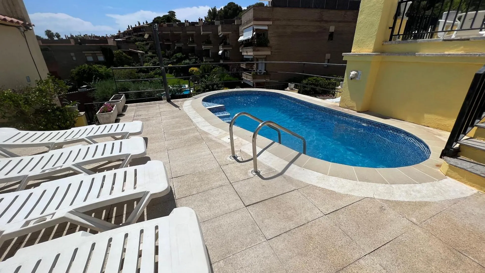 Apartaments Monjardi Lloret de Mar