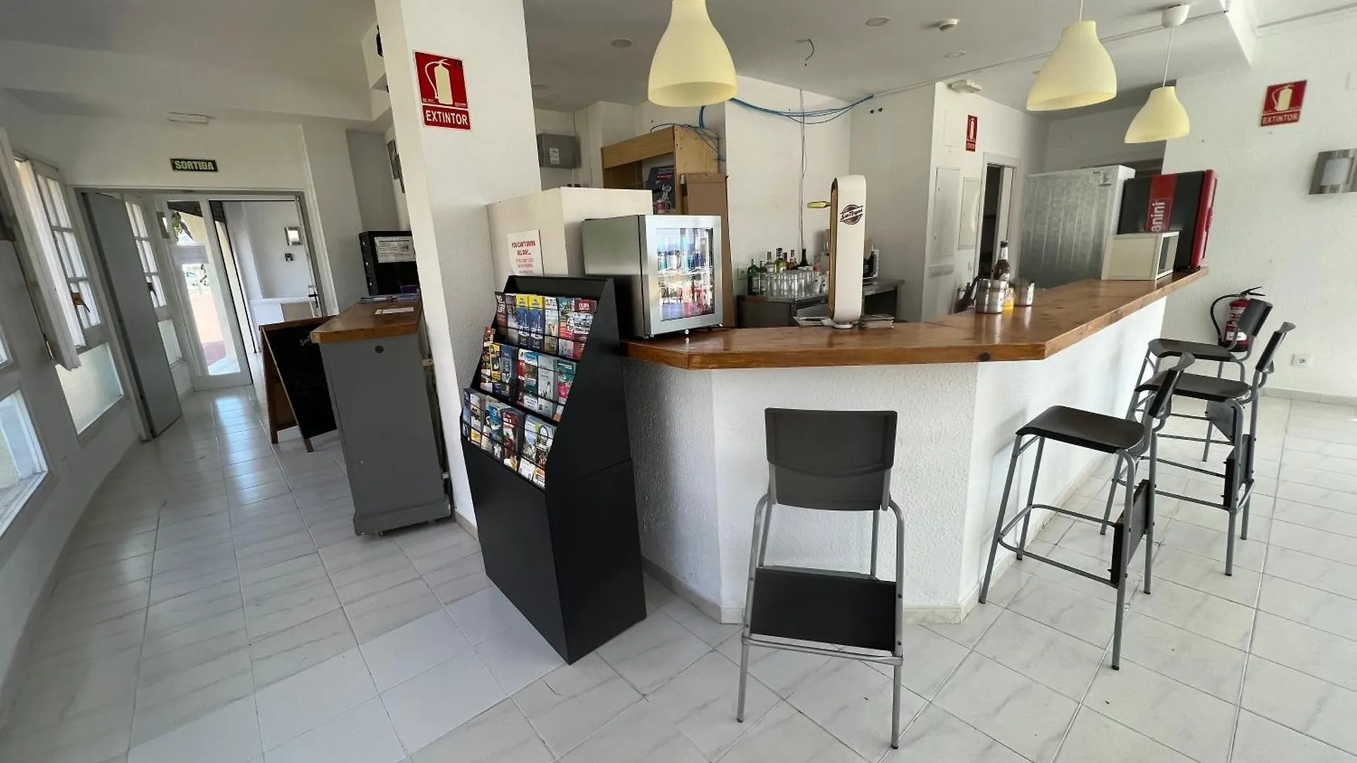 Apartaments Monjardi Lloret de Mar 0*,